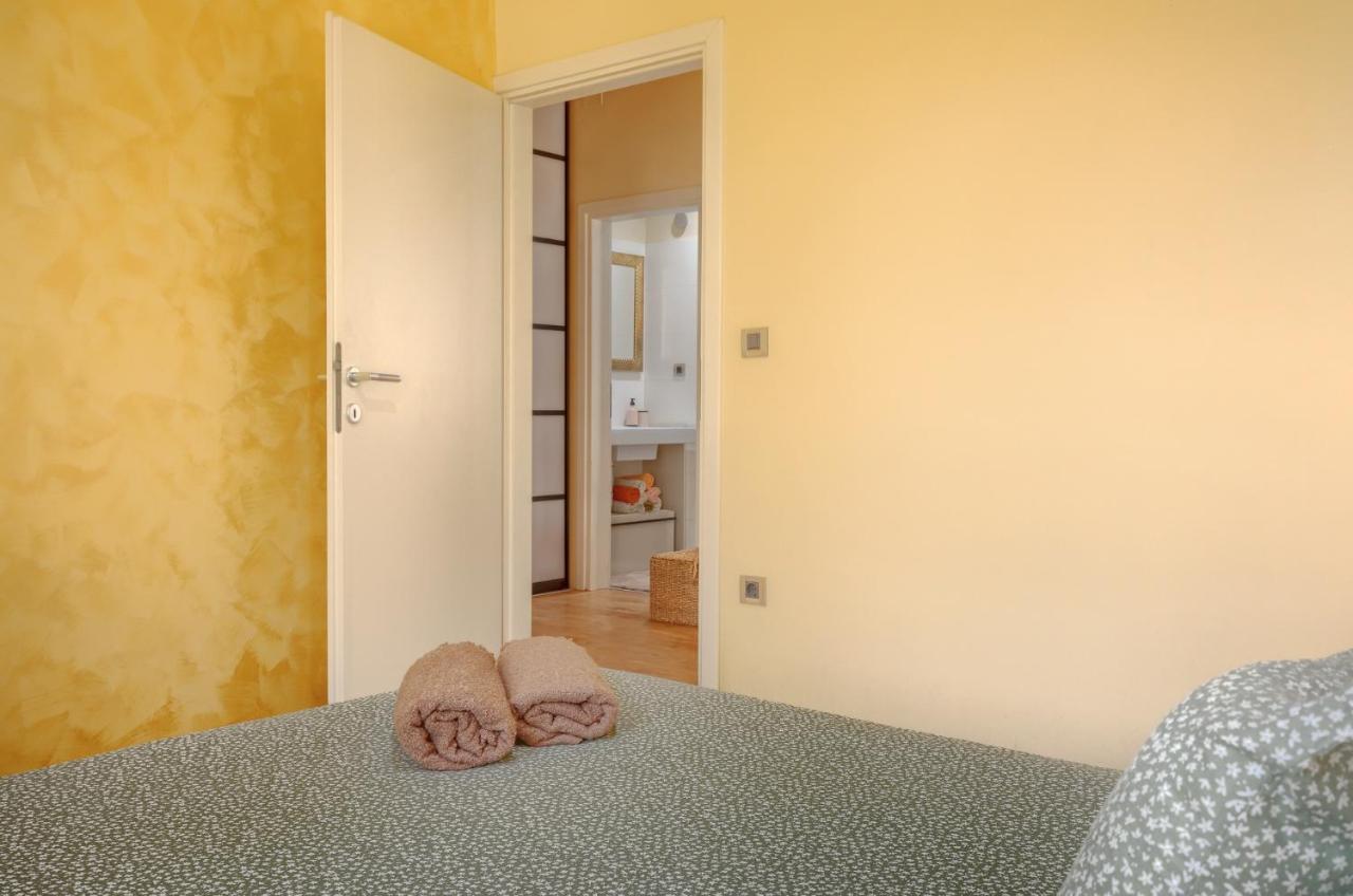 ポレッチCasa Parenzanaアパートメント エクステリア 写真